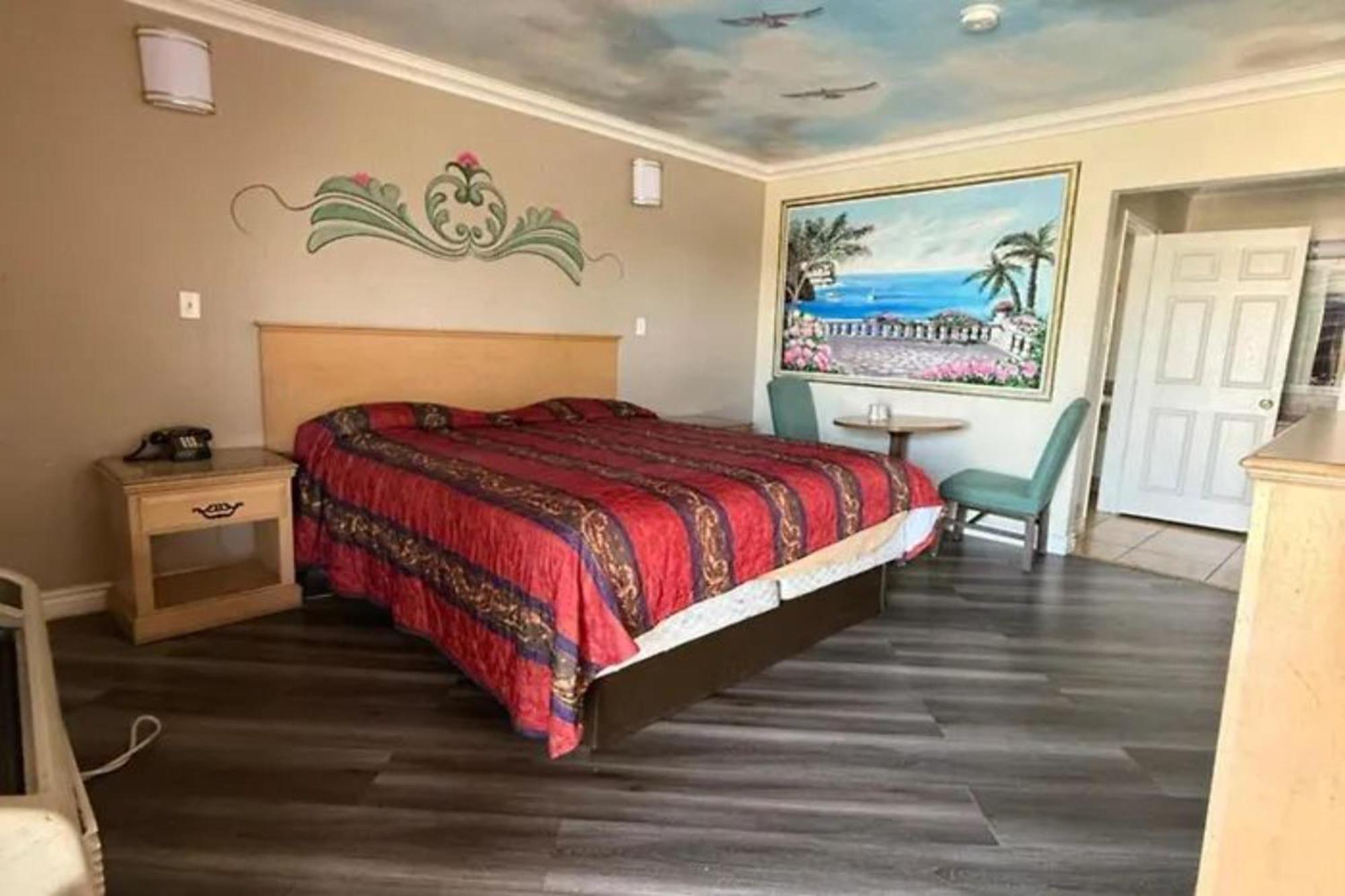 Robinhood Motel Anaheim West Exterior photo