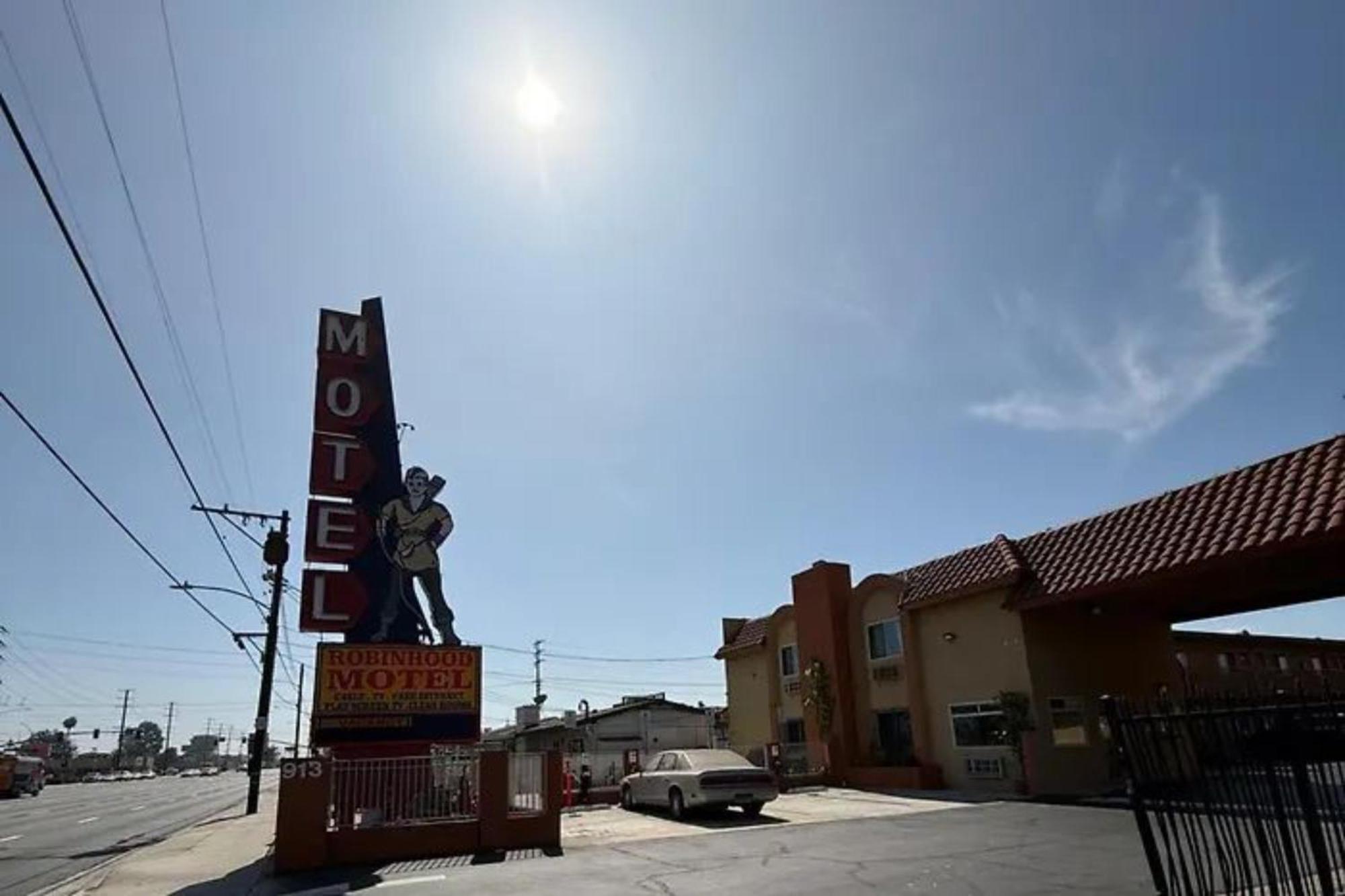 Robinhood Motel Anaheim West Exterior photo